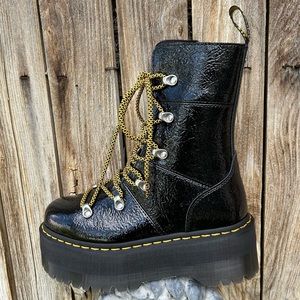 NWT Dr. Martens Ghilana Max Quad Platform Boot Distressed Patent Leather Black 6